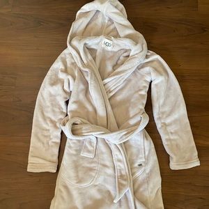 UGG robe